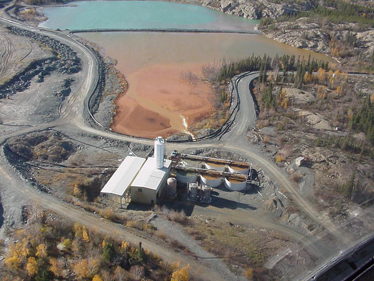 vue aérienne de l'usine de traitement des eaux